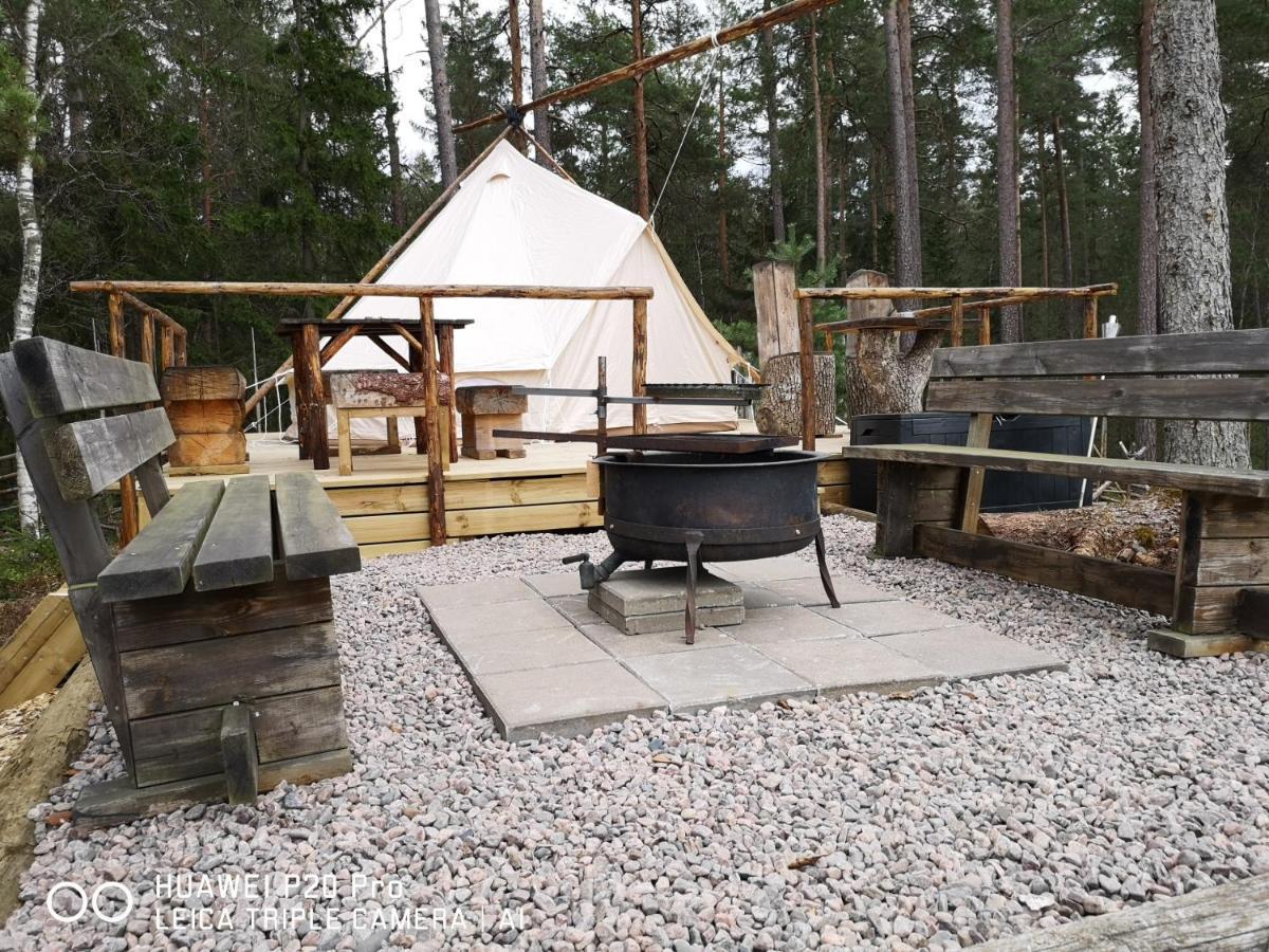 Vristulvens Aeventyrscenter Mariestad Exterior foto